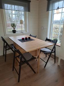 Fully equipped cottage near the sea