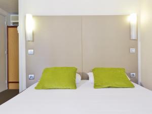 Hotels Campanile Lyon Nord - Ecully : Chambre Double
