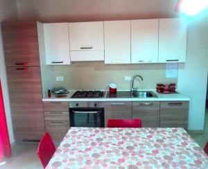 Purple House a Castellammare del Golfo