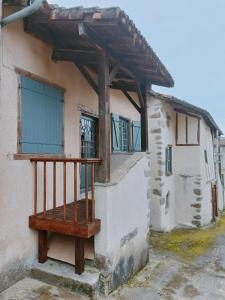 Maisons de vacances Chateau-une - a Beautiful historic medieval holiday rental. : photos des chambres