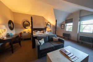 Beechfield House Hotel, Beanacre, Wiltshire, SN12 7PU, England.