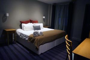 Budget Double Room room in The Pennyfarthing Hotel
