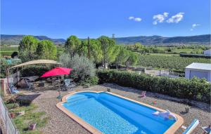 Maisons de vacances Beautiful home in Lussas with Outdoor swimming pool, 2 Bedrooms and WiFi : photos des chambres