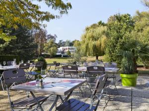 Hotels Campanile Lyon Nord - Ecully : photos des chambres