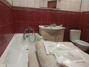 Однокімнатна біля автостанції, вулиця Зацепи