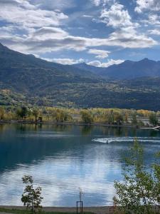 Appartements studio by the lake, at the foot of the ski resort : photos des chambres