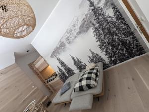 JASMIN HOME
