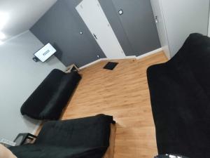 3030 Jana Spychalskiego 32 - Tanie Pokoje w Apartamencie - samodzielne zameldowanie - self check in