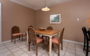 Romar Village 622 condo