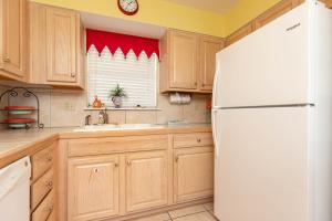 Seaside Beach & Racquet 5916 condo