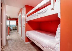 Royal Palms 1107 condo