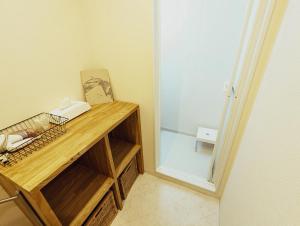 Spacious One Room Apartment for up to 5ppl w Kitchenette - space kuhonji