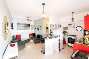 Hermosa Suites #2 in the heart of PUNTA CANA