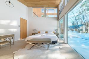 The Moo by The Hakuba Collection