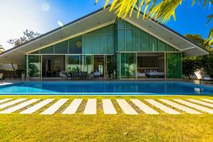 Large Private Pool Villa with 7 Bedrooms 7B