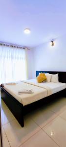 Moon Plains Luxury Apartments