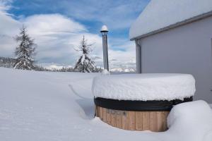 House On The Hill (Hiška Na Griču) 