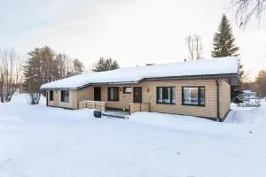 Cozy five bedroom house - Oikarainen