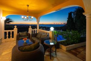 Large Family Villa 500m From Beach with Stunning Views