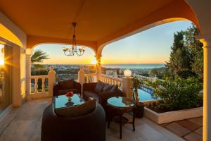 Large Family Villa 500m From Beach with Stunning Views