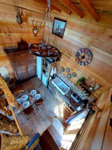 Chalets Cabane insolite TOUT CONFORT Chalet Gites Luzy Morvan Bourgogne : photos des chambres