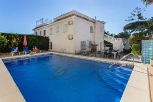 5 bedroom Villa private pool - Playa Flamenca