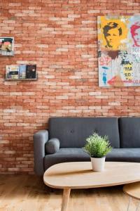 Appartements Appartement type loft a Bellecour : photos des chambres