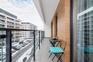 Tauron Arena Premium Apartment with Underground & Outdoor Parking by Renters Prestige