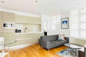 Canary wharf Luxury apartment