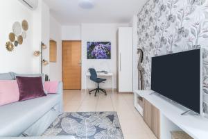 Home2Book El Perenquén Las Canteras