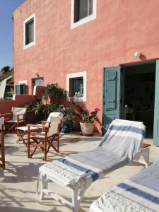 CASA DEI MELOGRANI at Vourlidia Leros