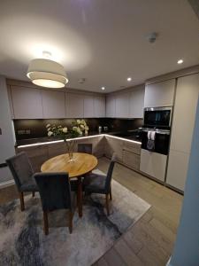 Buckingham Palace Residences by Aeria Apartments