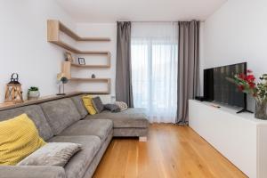 Nadmorski Apartament z Parkingiem Gdynia Redłowo by Noclegi Renters