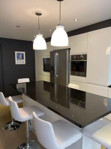 Magnifique Modern appartement avec terrasse FERN12