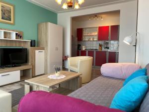 Apartment Crveni - a three bedroom apartment with a stunning sea view