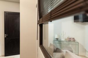 Pasiphae Lux Apartment Downtown