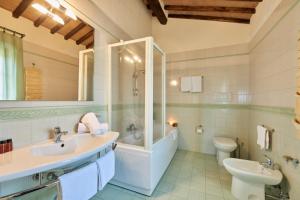 Villa Asciano 30 by Mmega