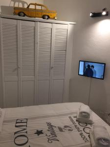 Studio centre avec terrasse