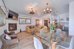 Private Hot Tub Pet-Friendly Home in Sedona!