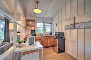 Santa Barbara Studio Near Downtown and Beaches