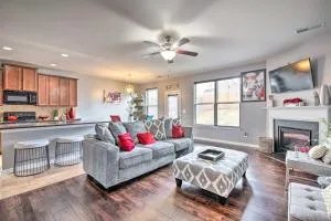 Suburban Atlanta Vacation Home about 3 Mi to Airport! - فيربورن