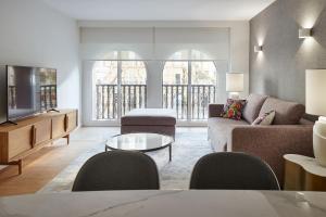 Olabar I - The Rentals Collection