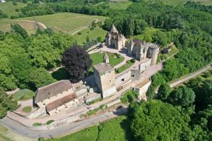 Hotels Logis Des Trois Maures : photos des chambres