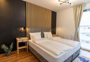 LakeView Apartment 305 Beachfront