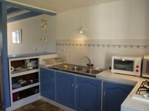 Charmante maison avec jardin, animaux admis, parking, proche Le Palais - FR-1-418-221