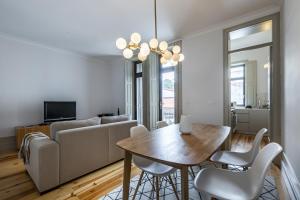 Nomads Family - Porto City Local