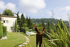 Hotels Hotel La Grande Bastide : photos des chambres