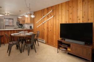 Beaver Village Unit #0823