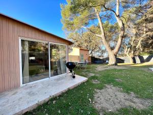 Appartements Maison provencale au calme de la campagne avec Jacuzzi : photos des chambres