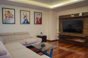 Penthouse Familiar, amplio y con garaje en el centro de Riobamba - Wanderlot Leganza